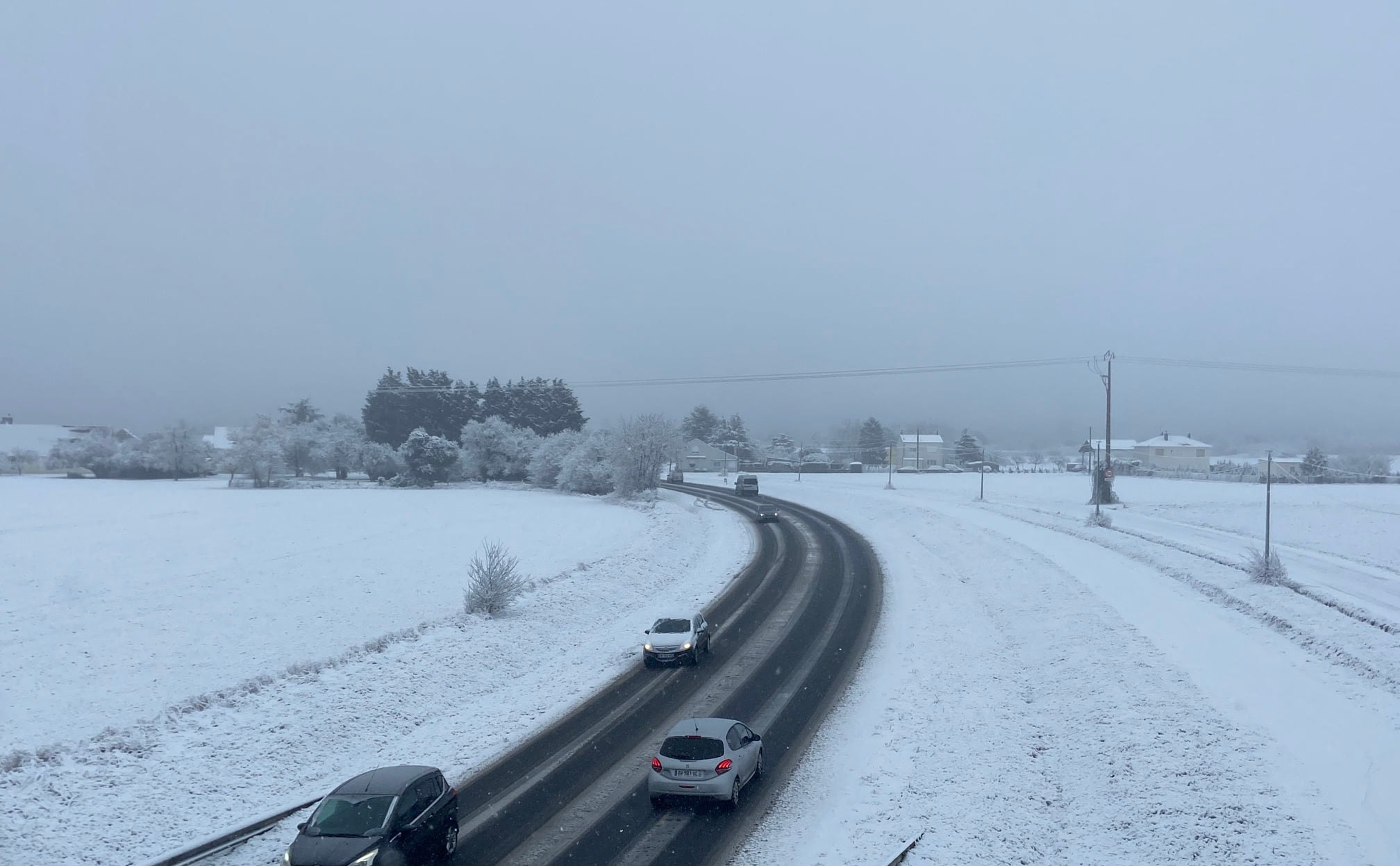 FROID ET NEIGE : A QUOI S&rsquo;ATTENDRE SUR LE CENTRE – VAL DE LOIRE JUSQU&rsquo;AU 23 NOVEMBRE 2025 ?