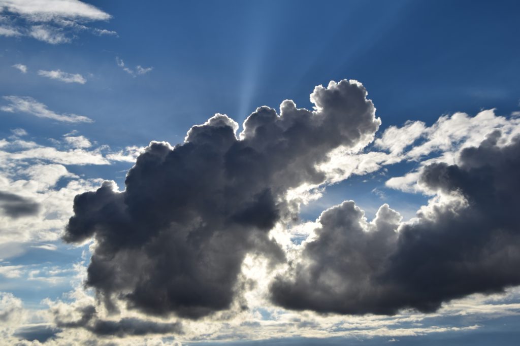 Nuages et éclaircies