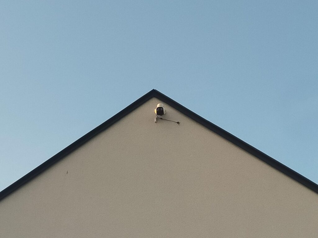 Installation de la webcam de Sougy - Chevaux dans le Loiret (45)