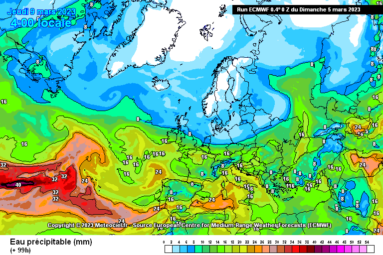 Eau précipitable (eau que l'on aurait dans le pluviomètre si l'on condensait puis précipitait toute la vapeur d'eau de la colonne d'air) simulée du 9 au 13 mars 2023 par le modèle ECMWF (copyright : https://www.meteociel.fr/).