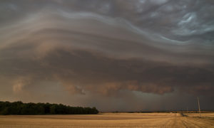Nuages arcus survolant l'Indre (36)